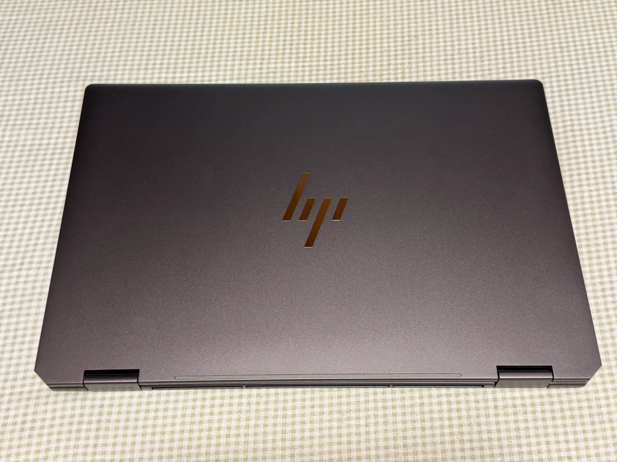 Spectre X360の外観